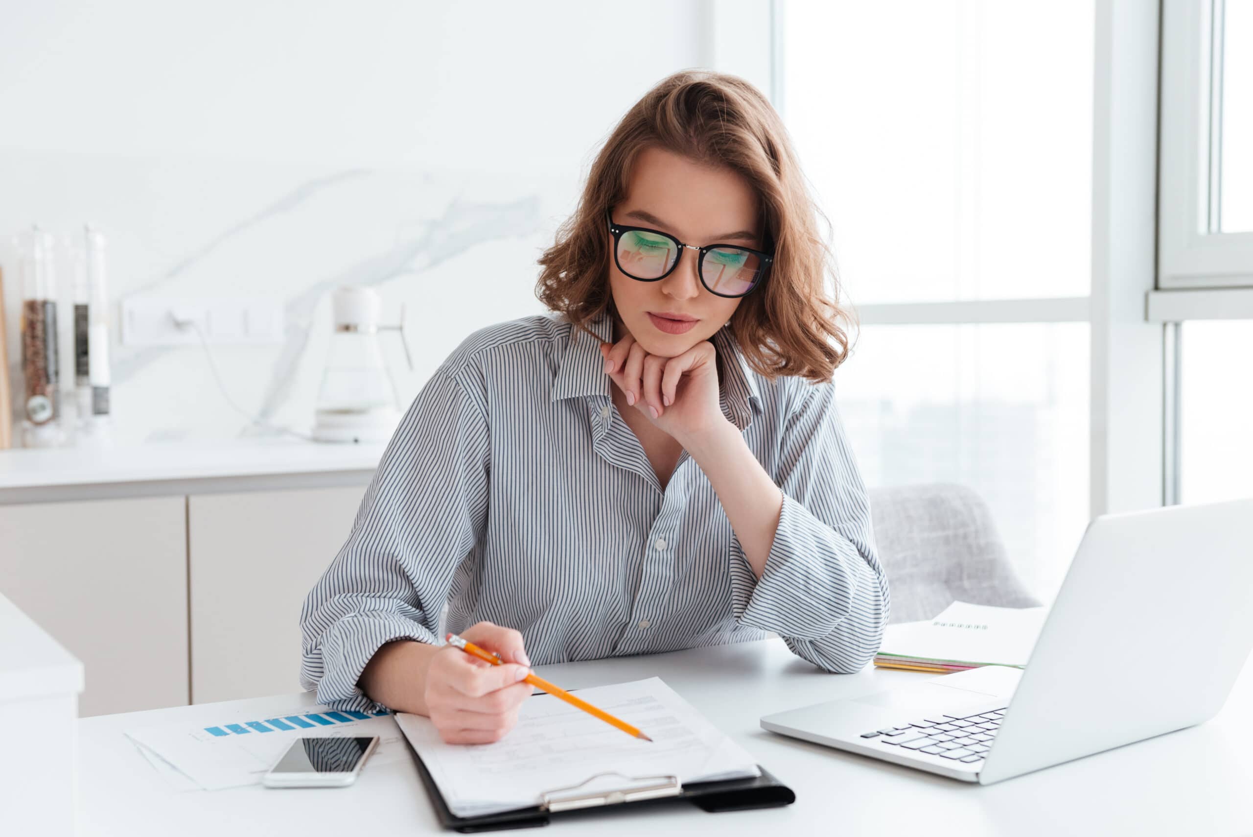 Quanto custa um Coworking: entenda como funciona e os preços dos Escritórios Compartilhados