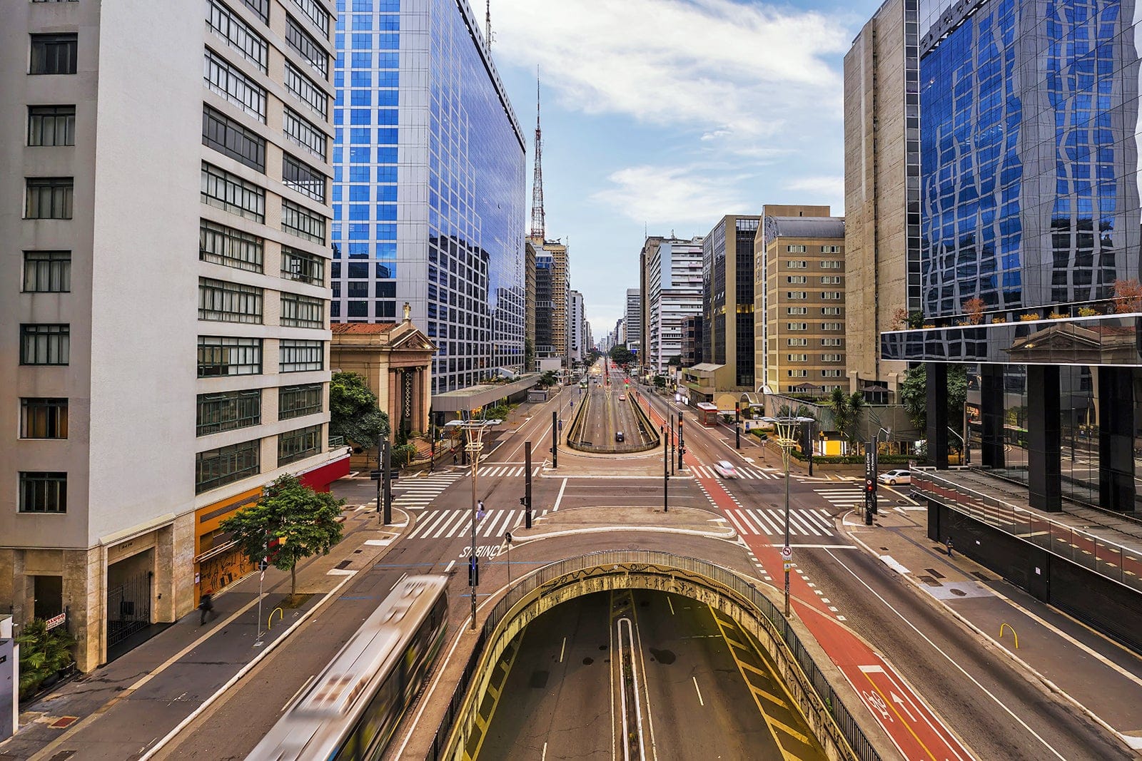 Coworking na Avenida Paulista: Quais as melhores opções?