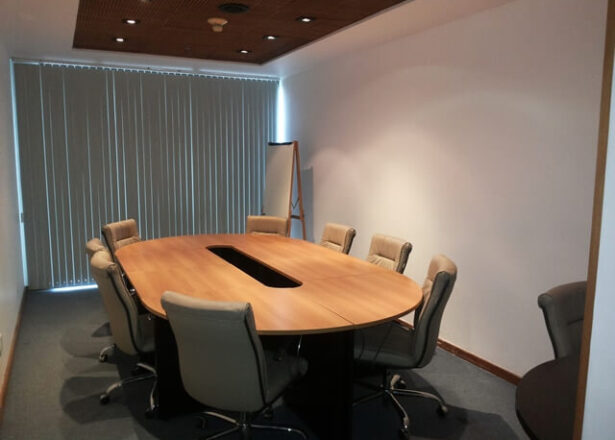 SALA-3-9-LUGARES640x480