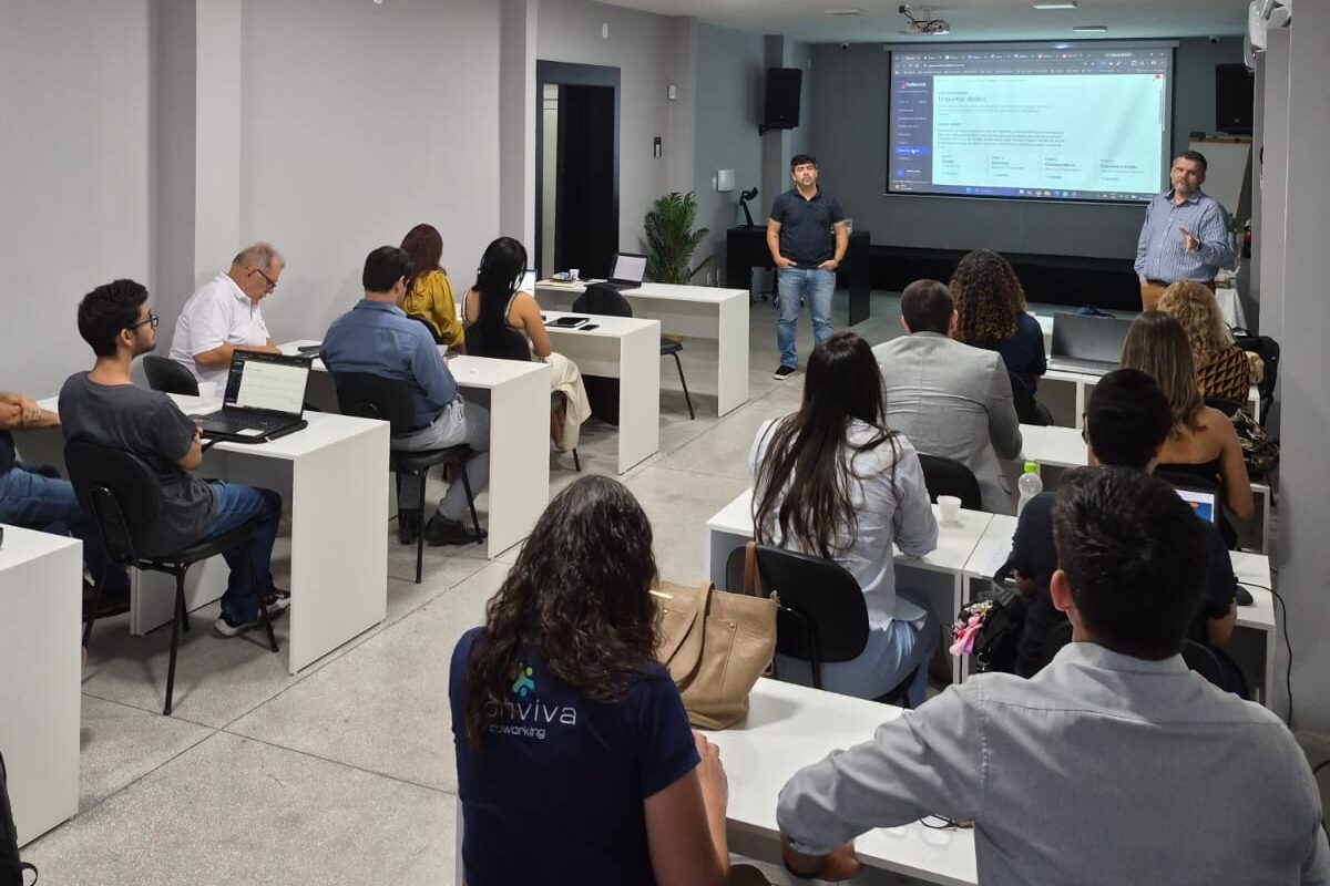 15 Coworkings Representados por founders e seus gestores. Uma tarde de muito conhecimento e networking